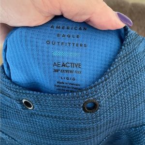 High neck sweatshirt